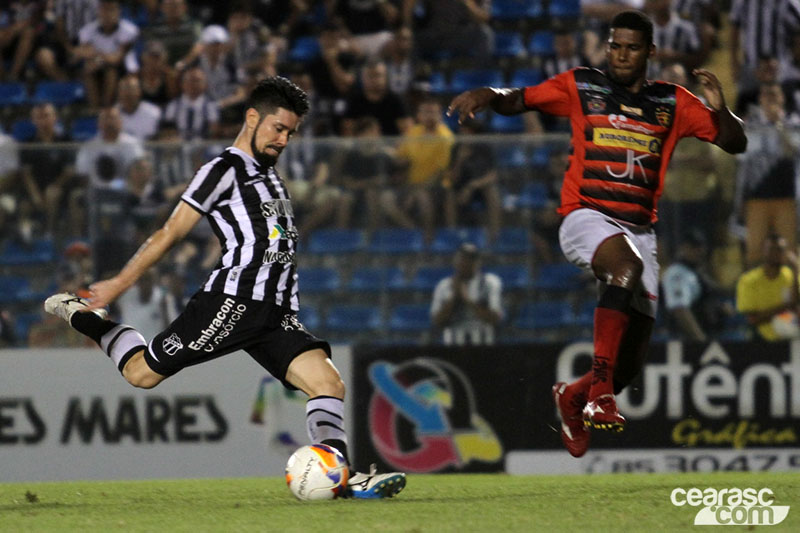 [18-04] Ceará 3 x 0 Guarani (J) - 44