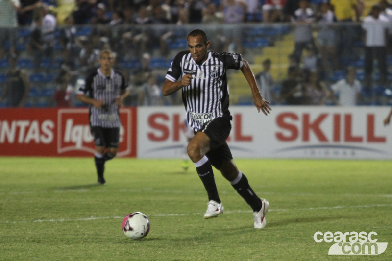 [10-08] Ceará 2 x 0 Grêmio Barueri3 - 1