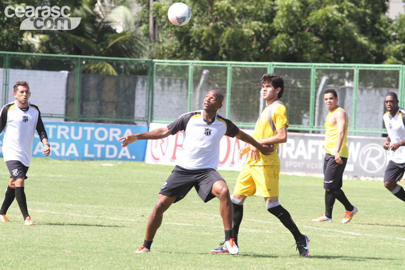 [08-07] Reapresentação + Treino coletivo - 9