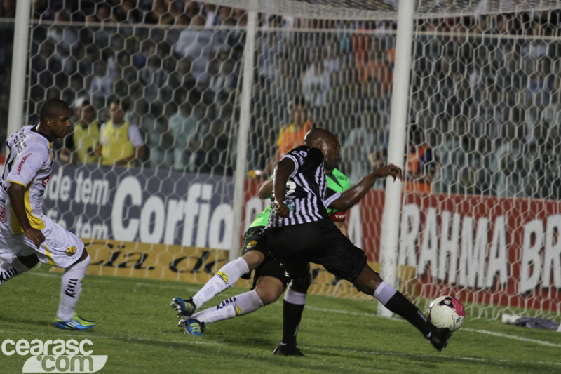 [06-07] Ceara 2 x 2 Criciuma-02-02 - 6