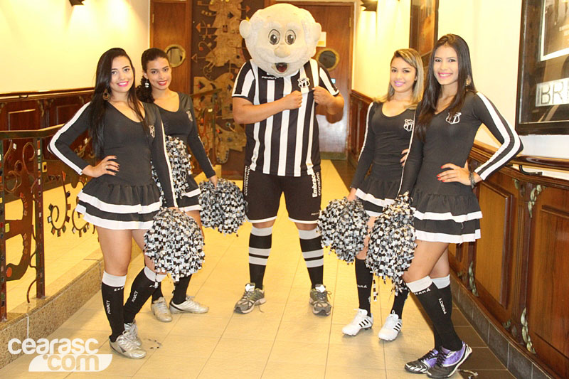 [24-10] Lançamento do novo uniforme do Vozão - 1