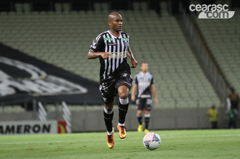 [25-04] Ceará x Tiradentes - 9