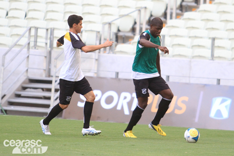 [17-01] Treino coletivo -  Castelão - 8