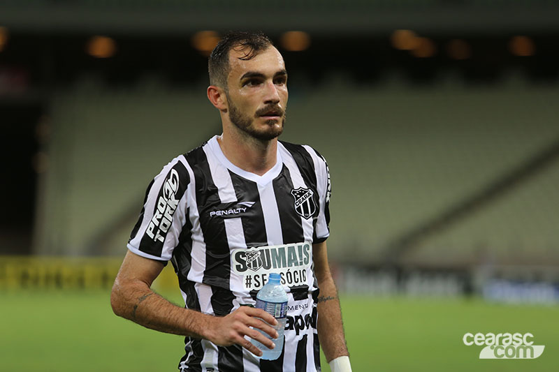 [07-06-2016] Ceará 1 x 0 Londrina - 38