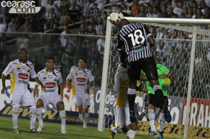 [06-07] Ceara 2 x 2 Criciuma-02-02 - 16