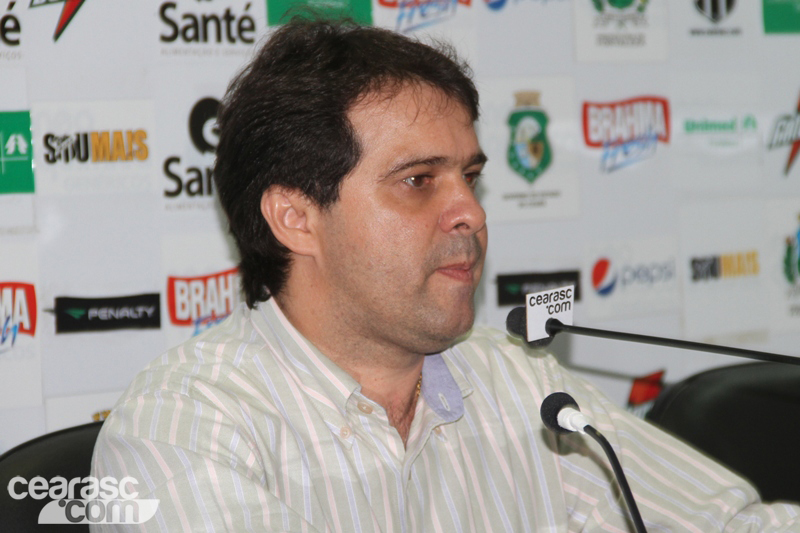 [01-06] Apresentação - Robston - 1