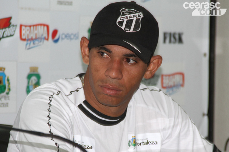 [01-06] Apresentação - Robston - 2