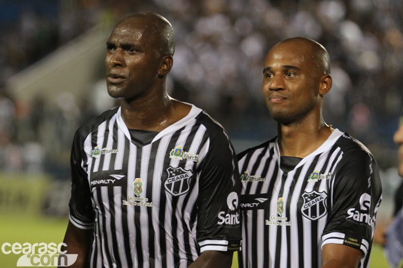 [06-07] Ceara 2 x 2 Criciuma-02-02 - 18