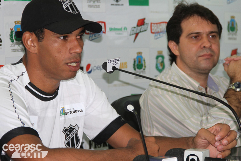 [01-06] Apresentação - Robston - 10