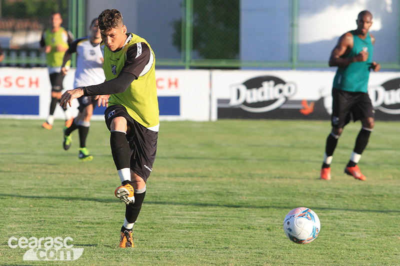 [18-11] Reapresentação Geral + Treino Técnico - 11