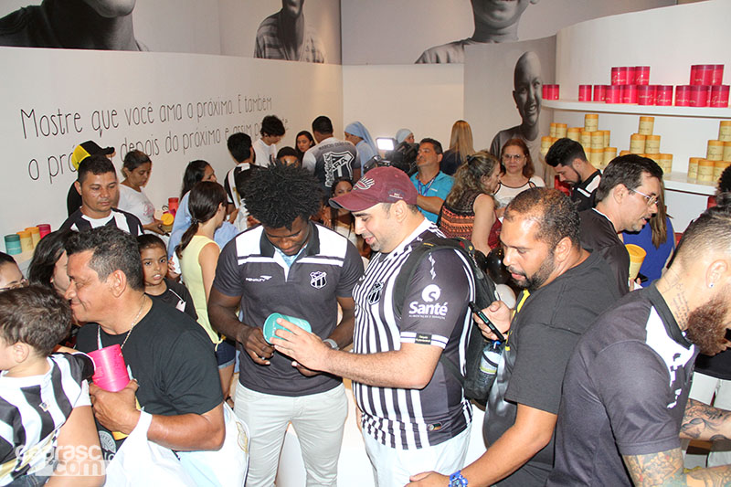 [18-11] Loja do Bem - Noite de Autógrafos - 48