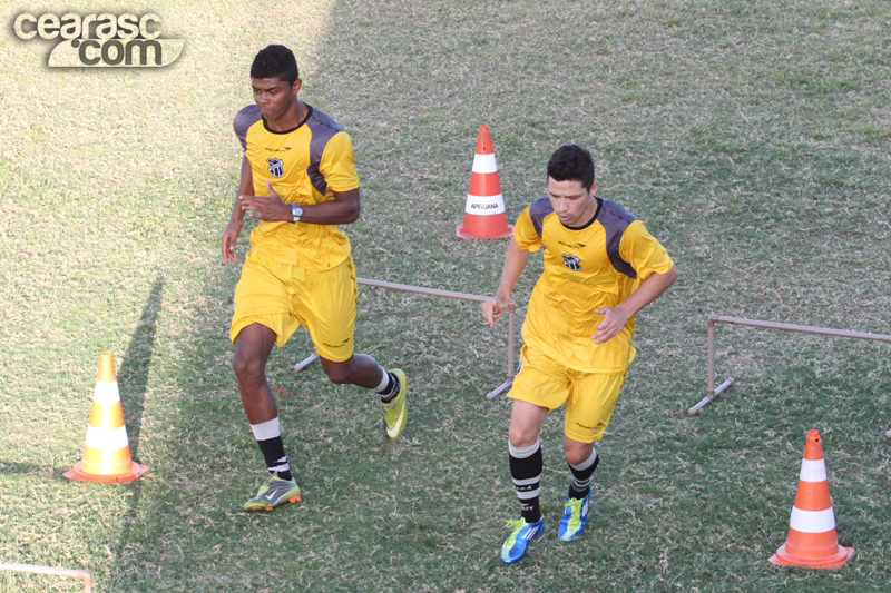 [09-07] Reapresentação e treino físico - 13