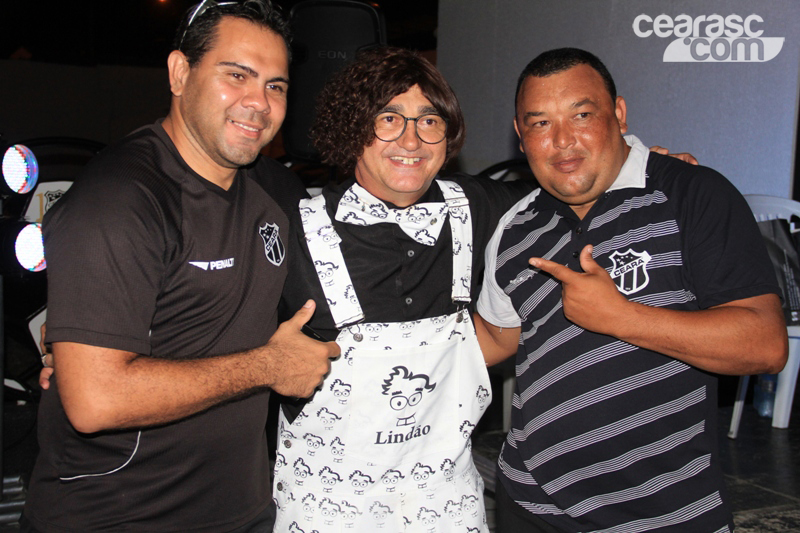 [17-01] Na concentração, jogadores receberam a visita de humorista2 - 15