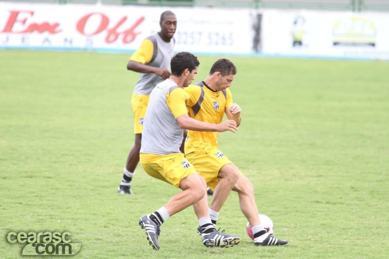 [04-11] Treino tático - 24