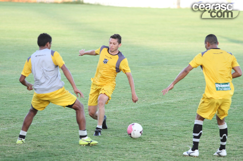[20-08] Treino físico-técnico - 12