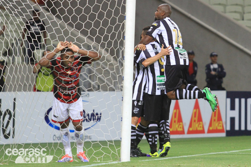 [13-04] Ceará 5 x 2 Guarany (S) - 02 - 12