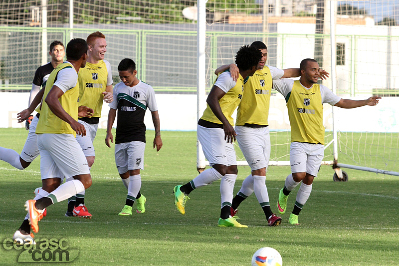 [02-05] Treino recreativo + tático - 18