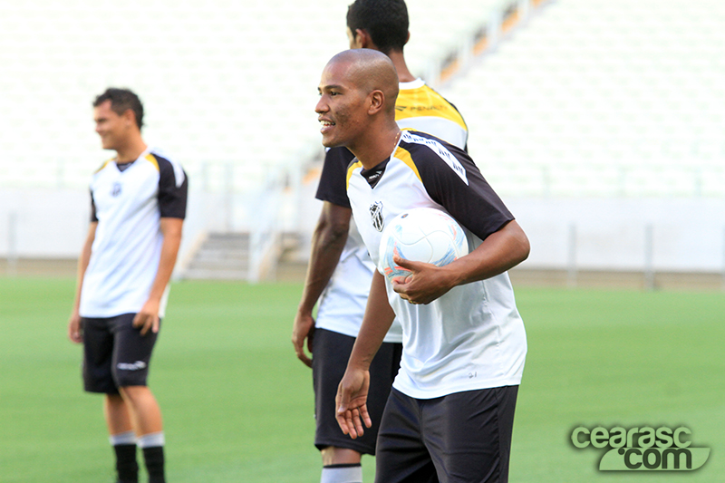 [19-08] Treino coletivo - Castelão - 4
