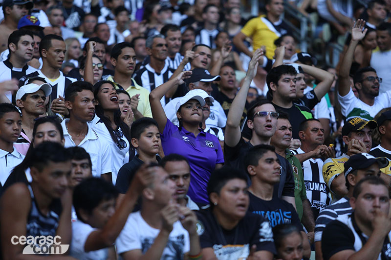 [28-11] Ceará 1 x 0 Macaé - Torcida - 11