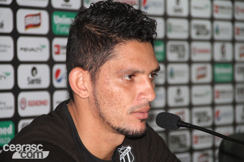 [28-12] Apresentação de Marlon e Geovani - 6