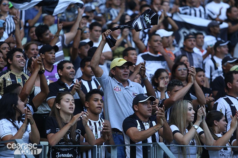 [28-11] Ceará 1 x 0 Macaé - Torcida - 15