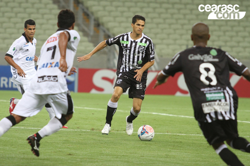 [13-07] Ceará 4 x 1 ASA - 10
