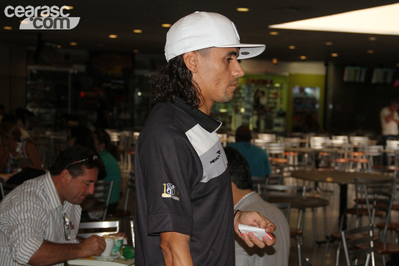 [06-08] Ceará viaja para Goiânia-GO - 9