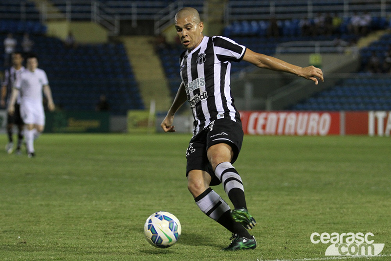 [20-05] Ceará 3 x 0 América-MG - 23