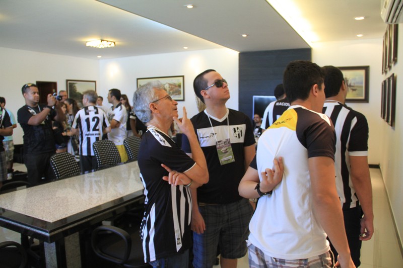 [23-11] Por Dentro do Vozão - Edição de Novembro - 01 - 22