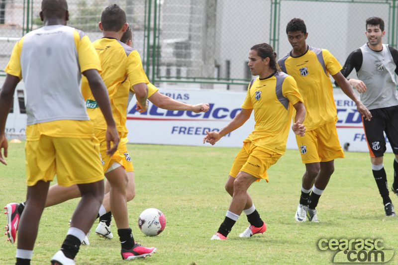 [30-12] Treino Físico e Técnico - 15