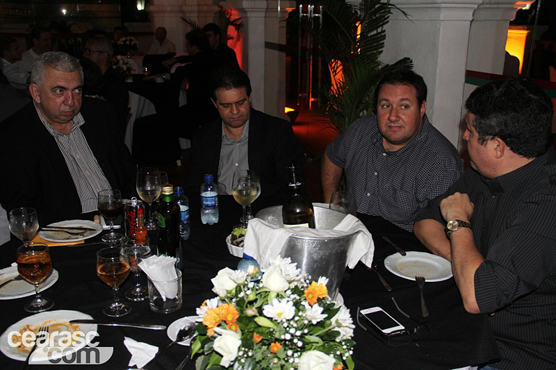 [12-11] Ceará lançou o livro do Centenário2 - 5