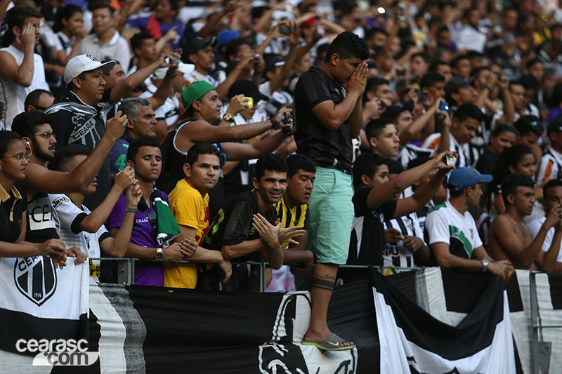 [28-11] Ceará 1 x 0 Macaé - Torcida - 44