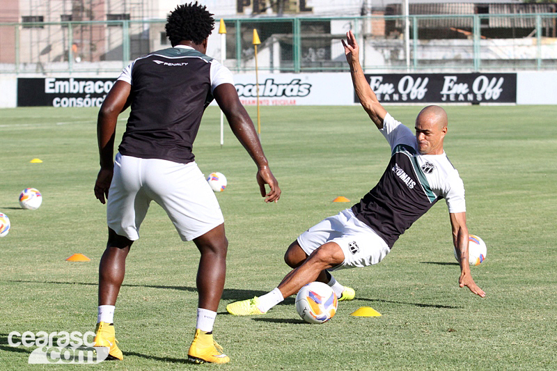[24-11] Treino tático - 3