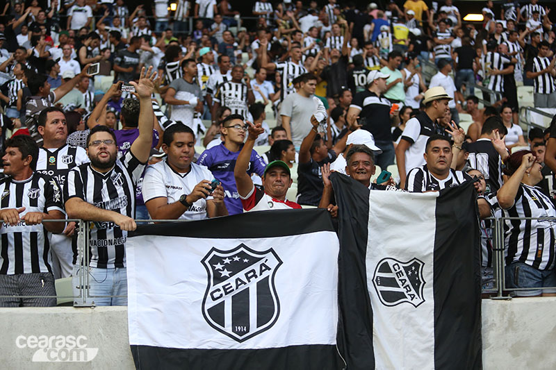 [28-11] Ceará 1 x 0 Macaé - Torcida - 53