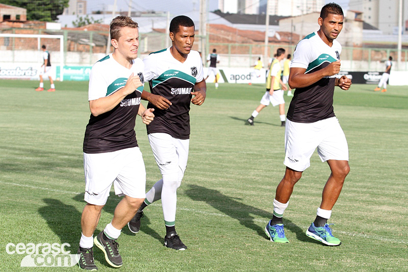 [25-01] Reapresentação + coletiva - 14