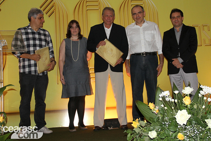 [12-11] Ceará lançou o livro do Centenário3 - 8