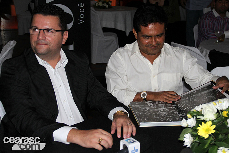 [12-11] Ceará lançou o livro do Centenário3 - 20