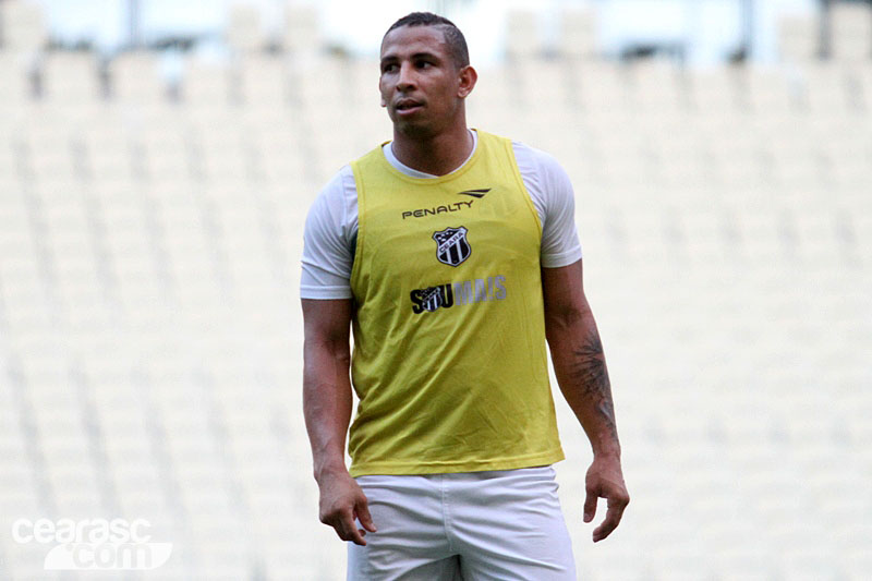 [25-11] Treino coletivo - Castelão - 13