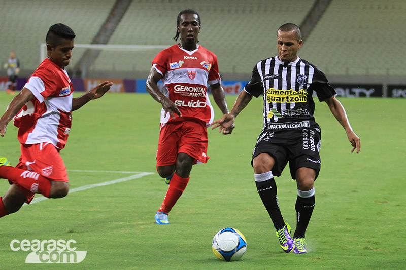 [18-01] Ceará 5 x 0 CRB - 2 - 1