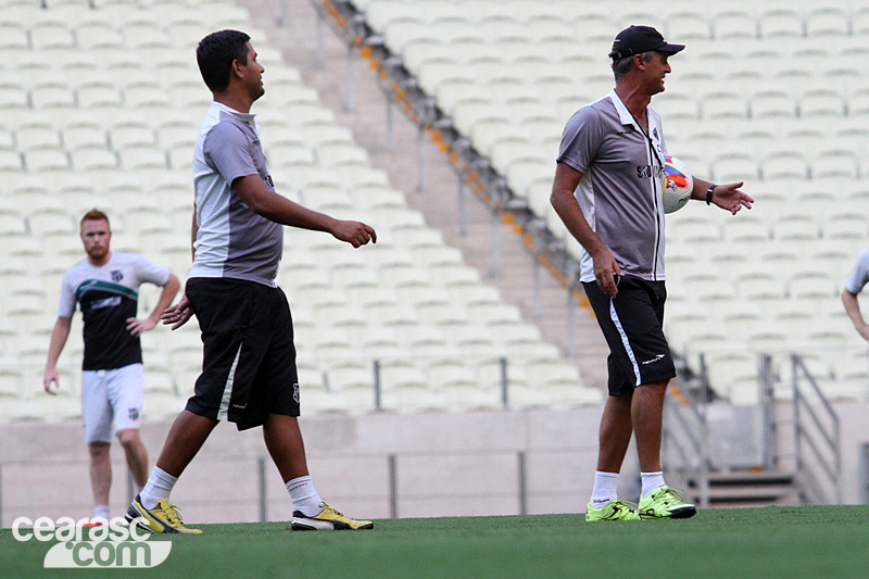 [26-11] Treino coletivo - Castelão - 6