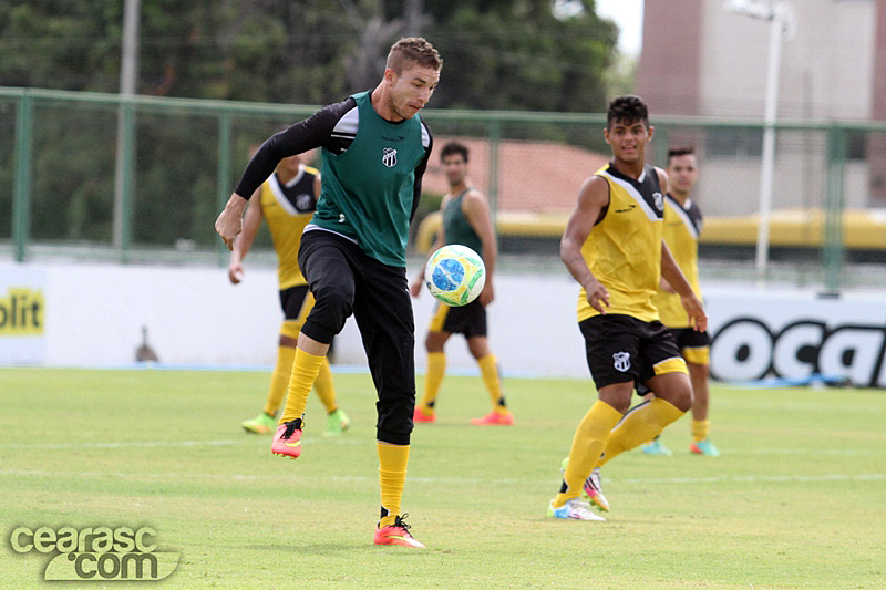 [14-11] Treino recreativo - Vovozão - 1