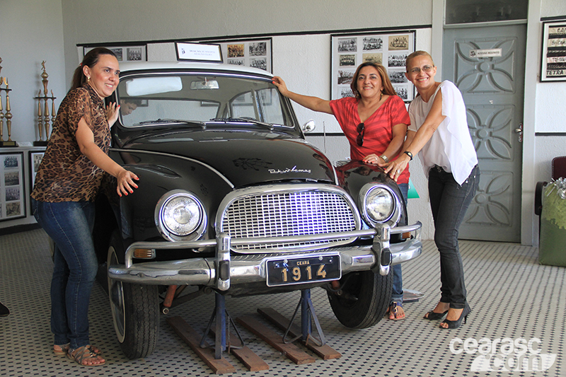 [02-10] - Alunos de Escola de Uruburetama visitam sede do Vozão - 02 - 9