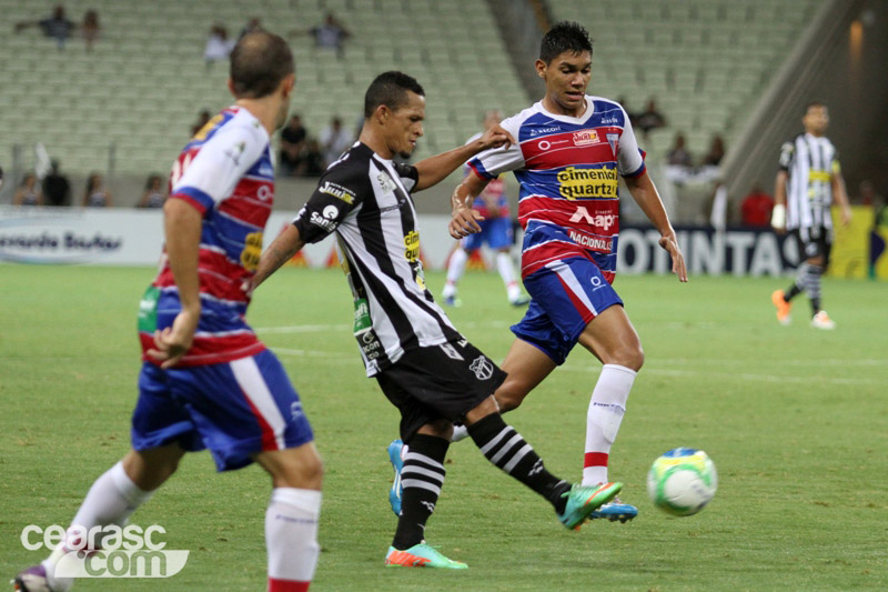 [16-04] Fortaleza 0 x 0 Ceará - 02 - 4