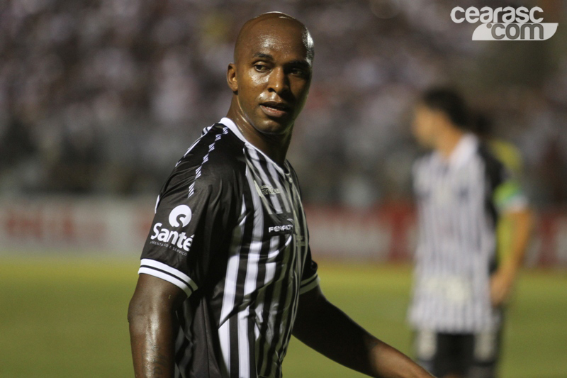 [24-08] Ceará x Vitória - 12