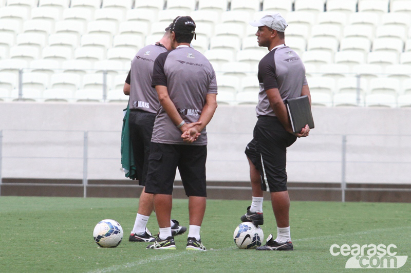 [12-08] Treino coletivo - Castelão - 3