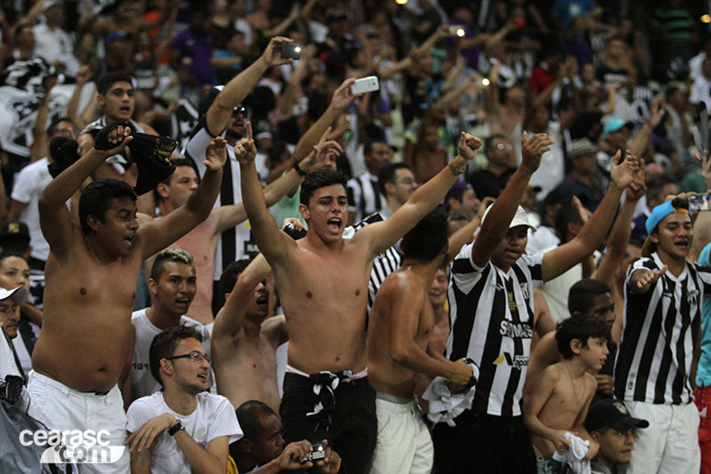 [28-11] Ceará 1 x 0 Macaé - Torcida - 55