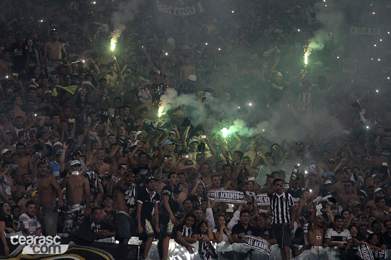 [28-11] Ceará 1 x 0 Macaé - Torcida - 59