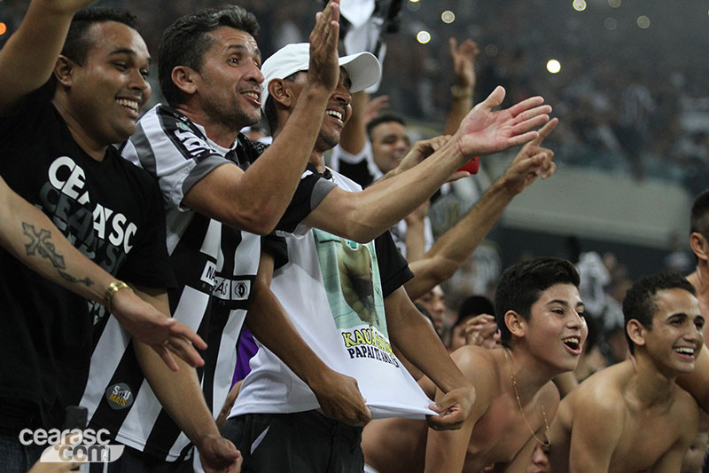 [28-11] Ceará 1 x 0 Macaé - Torcida - 64