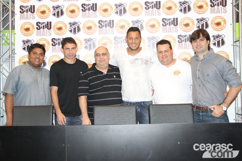 [05-04] Movimento por um futebol melhor - Entrevista coletiva - 13