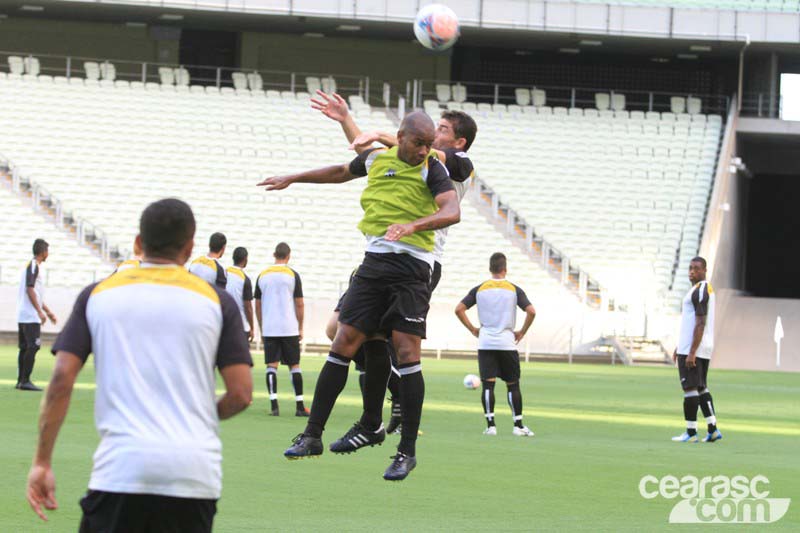 [27-11] Treino tático - Arena Castelão - 8